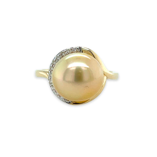 9ct Yellow Gold 10.5mm Gold South Sea Pearl & Diamond Ring