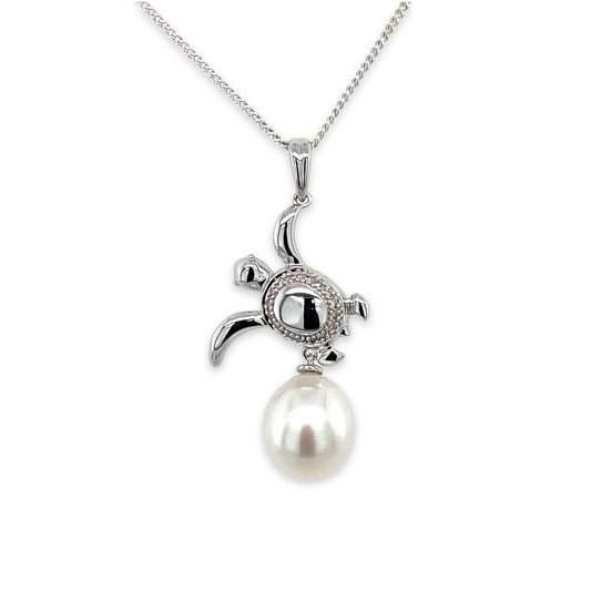 9ct white gold 10-12mm South Sea pearl turtle pendant