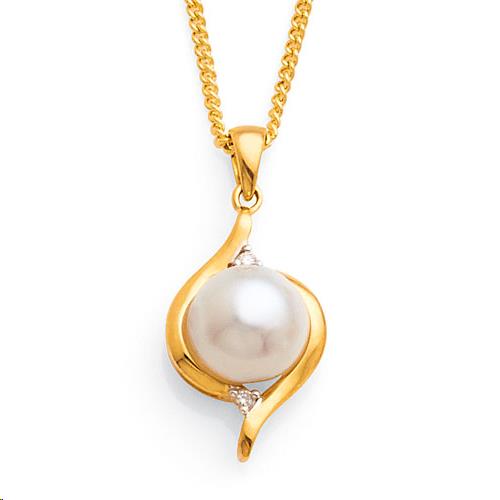 9ct Yellow Gold South Sea Pearl & Diamond Pendant