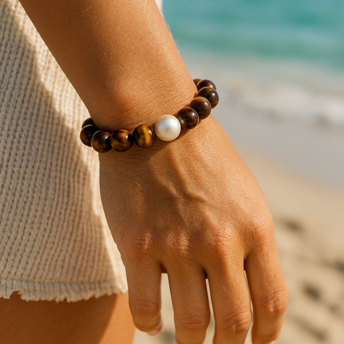 Arafura Collection South Sea Pearl & Tigereye Stretch Bracelet