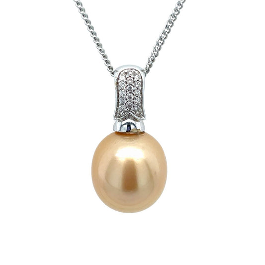 9ct White Gold 13.5mm Gold South Sea Pearl & Diamond Pendant
