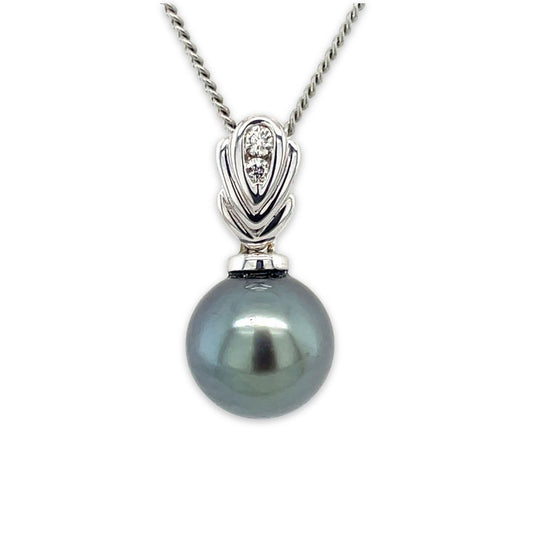 9ct White Gold 10mm Tahitian Pearl & Diamond Arrow Pendant