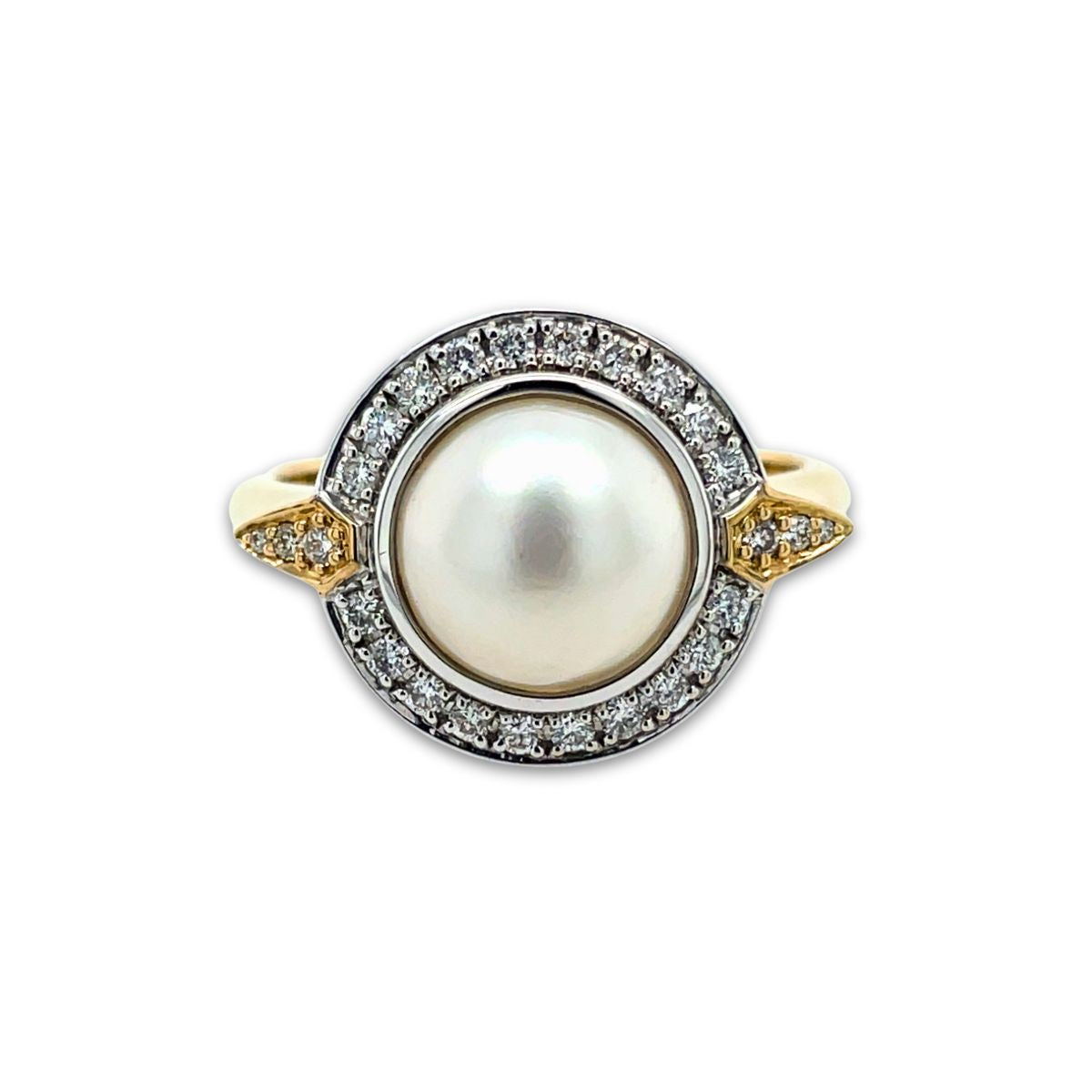 9ct Yellow Gold 8mm Mabe Pearl & Diamond Ring