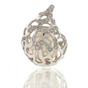 Small 9ct White Gold & Diamond Basket With South Sea Pearl