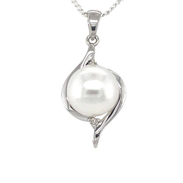 9ct White Gold 9mm South Sea Pearl & Diamond Pendant